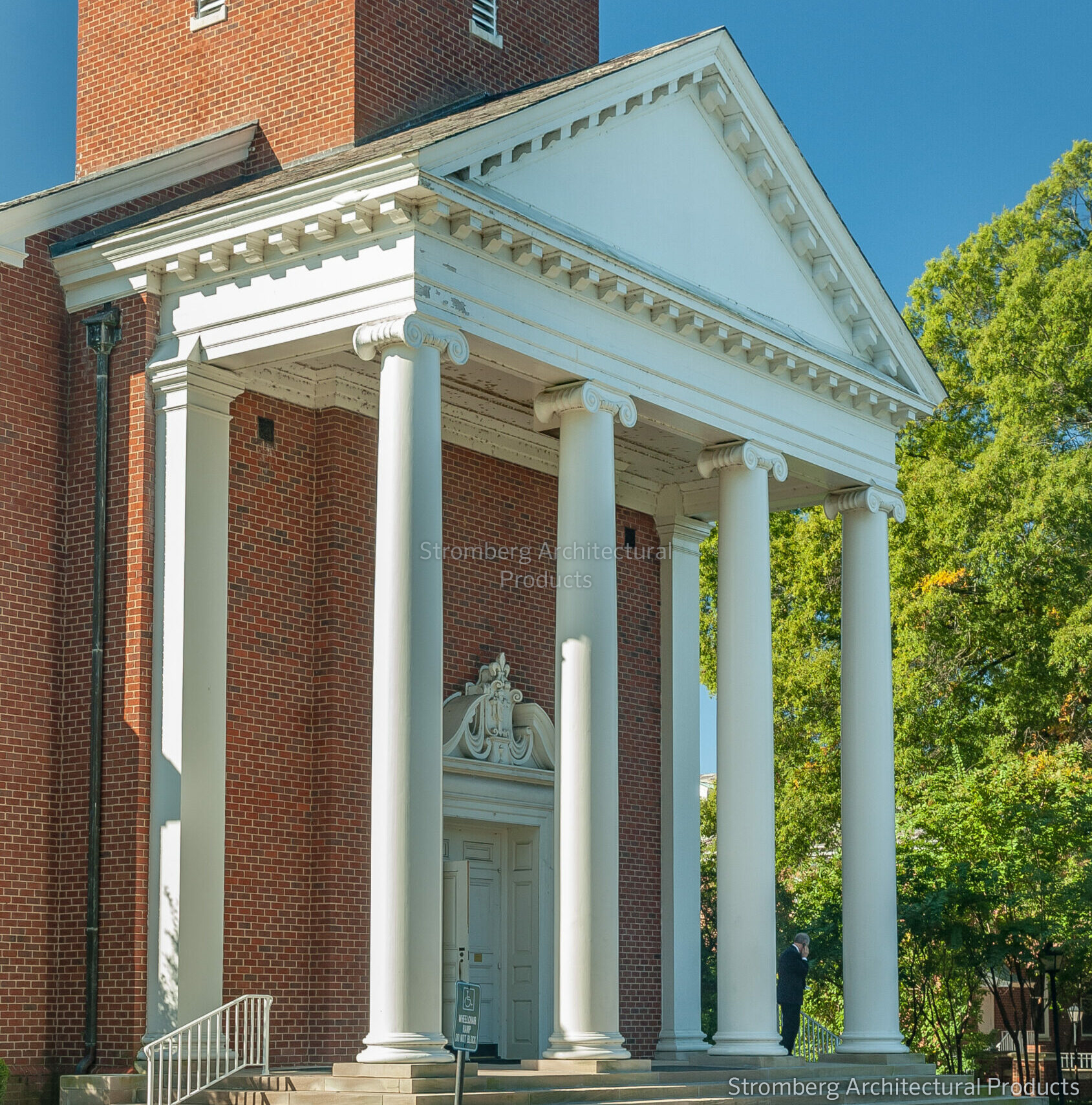 Church of the Holy Communion