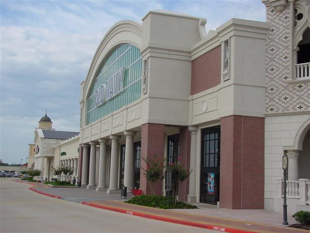 Portofino Shopping Center